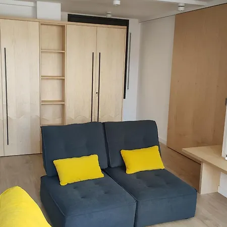 Rutlla 10 Apartman